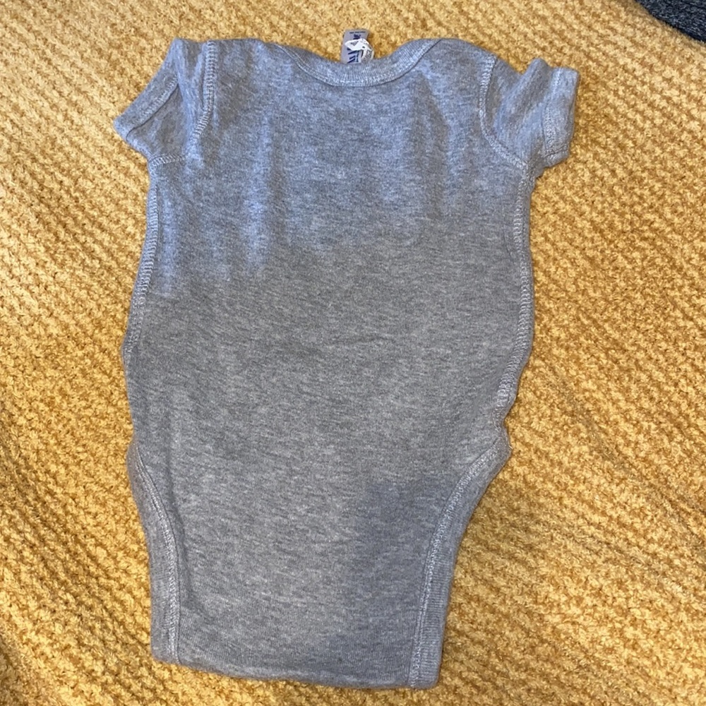 Onsie - Picture 2 of 3